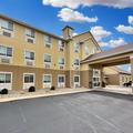 Photo of Estherville Hotel & Suites