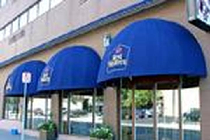 Best Western Downtown Sudbury Centreville photo collage