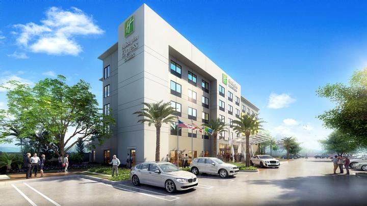 Holiday Inn Exp Doral Miami photo collage