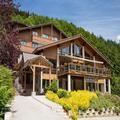Exterior of Alpen Roc
