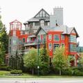 Exterior of Alpenglow Lodge by MountainView