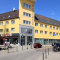 Exterior of Am Segelhafen Hotel
