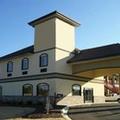 Exterior of Americas Best Value Inn Tupelo