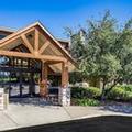 Exterior of Americinn by Wyndham Hampton