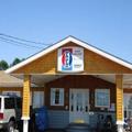 Exterior of Anchor Motel and Suites