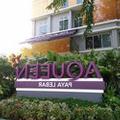 Exterior of Aqueen Hotel Paya Lebar