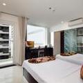 Photo of Azura Hotel