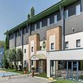 Exterior of B&B Hotel Aubagne Gémenos