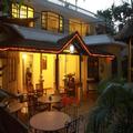 Image of Banyan Tree Courtyard