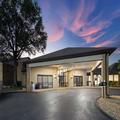 Photo of Baymont Inn and Suites by Wyndham Farmington, MO