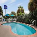 Exterior of Baymont by Wyndham Clute/Lake Jackson