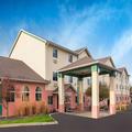 Photo of Baymont by Wyndham Galesburg