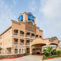 Exterior of Baymont by Wyndham Galveston