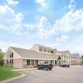Exterior of Baymont by Wyndham Lakeville