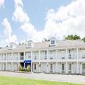 Exterior of Baymont by Wyndham Ozark