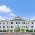 Exterior of Baymont by Wyndham Pearl