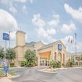 Exterior of Baymont by Wyndham Pearsall
