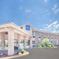 Exterior of Baymont by Wyndham Port Huron