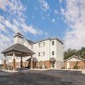 Exterior of Best Western Beacon Inn