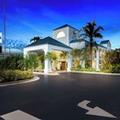 Exterior of Best Western Lake Okeechobee