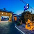 Exterior of Best Western Llano