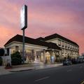 Exterior of Best Western Norwalk Inn