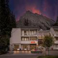 Exterior of Best Western Plus Banff International Lodge