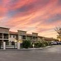Photo of Best Western Plus Lake Front Hotel