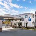 Exterior of Best Western Royal Inn