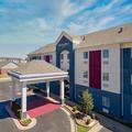 Exterior of Candlewood Suites Oklahoma City South Moore