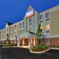 Exterior of Candlewood Suites Olive Branch