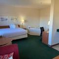 Exterior of Centerstone Inn & Suites