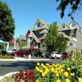 Photo of Cherry Tree Inn & Suites