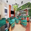 Image of Chesterfield Hotel & Suites