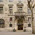 Exterior of Citadines Trafalgar Square London