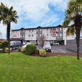 Photo of Clackamas Inn & Suites