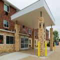 Exterior of Clarion Pointe Bettendorf - Quad Cities