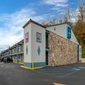 Exterior of Clarion Pointe Kimball By Choice Hotels
