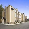Exterior of Clarion Pointe Sulphur - Lake Charles