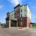 Exterior of Cobblestone Hotel & Suites - Appleton International Airport
