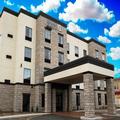 Exterior of Cobblestone Hotel & Suites Two Rivers