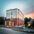Photo of Cobblestone Inn & Suites - Fairfield Bay