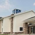 Exterior of Cobblestone Inn & Suites - Linton