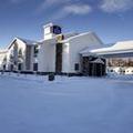 Exterior of Cobblestone Inn & Suites - Rugby