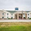 Image of Cobblestone Inn & Suites Winterset Ia