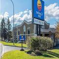 Exterior of Comfort Inn Brockville