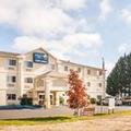 Exterior of Comfort Inn Medford North