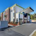 Photo of Comfort Inn & Suites