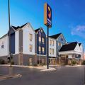 Exterior of Comfort Inn & Suites Kenosha