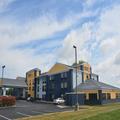 Exterior of Comfort Inn & Suites Maumee - Toledo (I80-90)